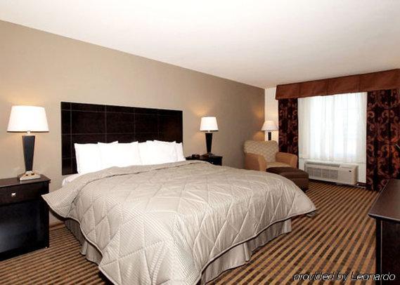 Comfort Inn & Suites Near Bethel College Newton Zimmer foto