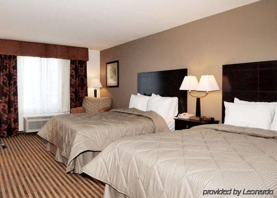 Comfort Inn & Suites Near Bethel College Newton Zimmer foto